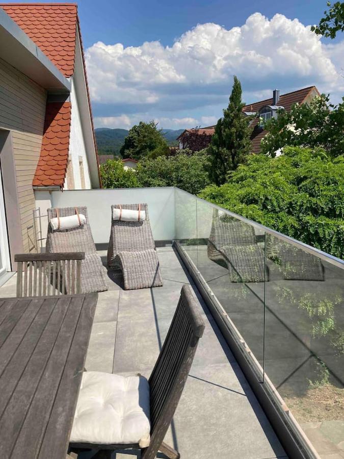 Апартаменти Neues Penthouse-Loft Mit Konuskarte Fuer Gratis Oepnv Ehrenkirchen Екстер'єр фото