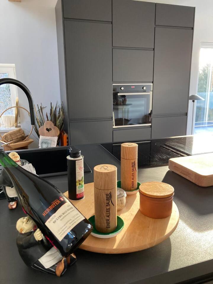 Апартаменти Neues Penthouse-Loft Mit Konuskarte Fuer Gratis Oepnv Ehrenkirchen Екстер'єр фото